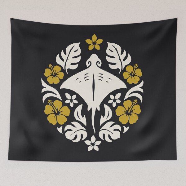 Item preview, Manta Ray Medallion – Polynesian Tifaifai Style designed and sold by CreaTahiti.