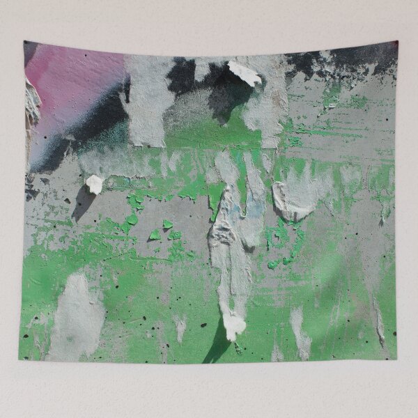 Aperçu de l'œuvre Décomposition verdoyante – Peinture abstraite verte qui s'écaille créée et vendue par BuckaBaby.