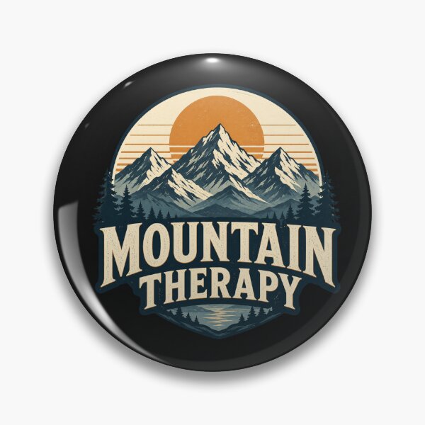Artikelvorschau, Mountain Therapy Vintage Hiking Design entworfen und verkauft von TSshirtShoppe.