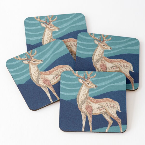 Artikelvorschau, Majestätischer Hirsch mit floralem Patchwork-Motiv entworfen und verkauft von AldenWhitcomb.