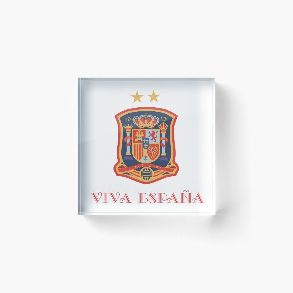 Artikelvorschau, Viva España Spanisches Fußballwappen Vintage-Fußballfan-T-Shirt entworfen und verkauft von EvulAtheng Designs.