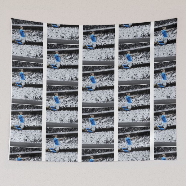 Item preview, Erling Haaland Heading designed and sold by lauyalma.