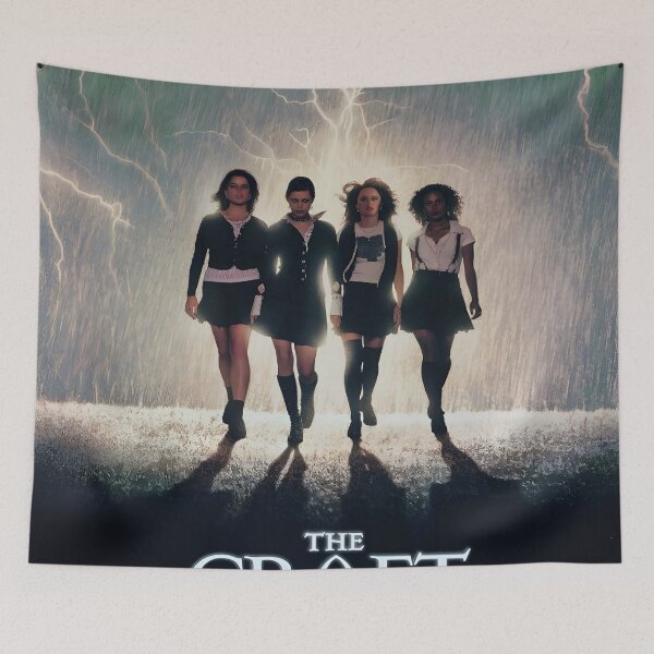 Artikelvorschau, The Craft – Originales, individuelles Vintage-Filmplakat als Wandbild entworfen und verkauft von Cool Robot Bro..