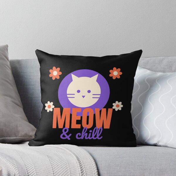 Aperçu de l'œuvre Miaou et Détente - T-shirt rétro groovy pour amoureux des chats créée et vendue par RankShift.