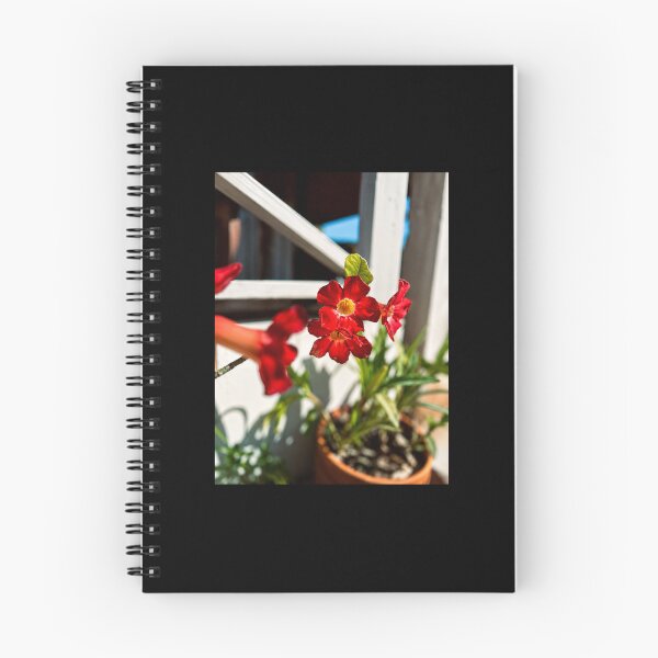 Item preview, Flor de rojo designed and sold by Leonaslens.