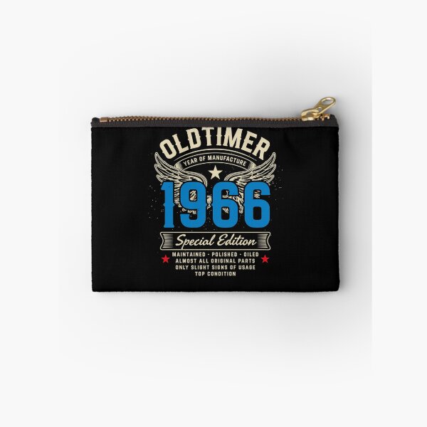 Artikelvorschau, Vintage 1966 Oldtimer Man Myth Legend Retro Geburtstagsgeschenk entworfen und verkauft von BobaTeeStore.