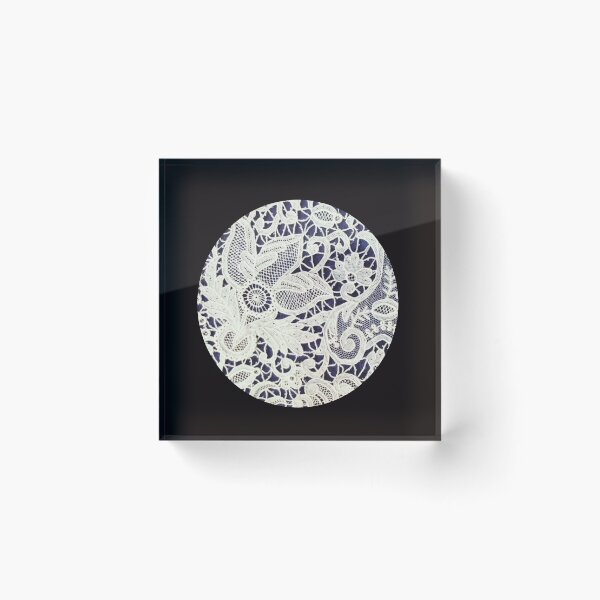 Item preview, Lace circle designed and sold by montagealabira.
