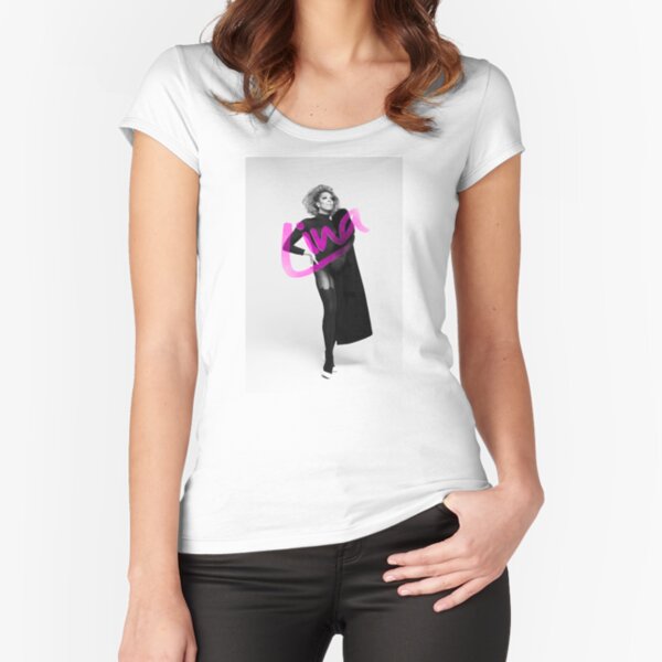 Fitted Scoop T-Shirt