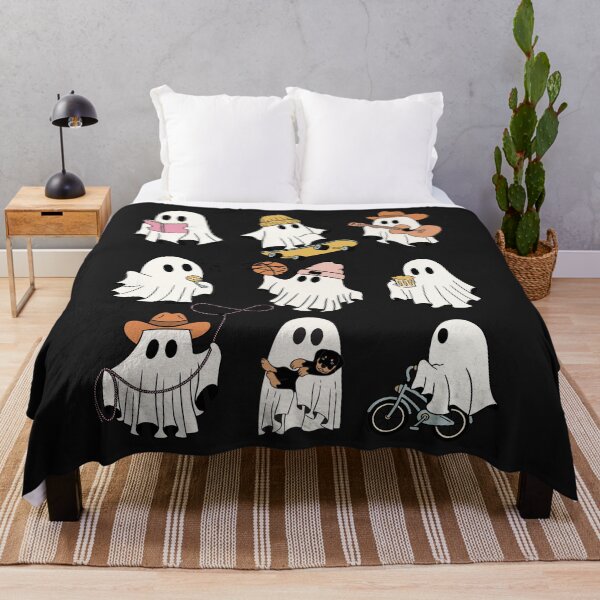 Item preview, Fantasma aficionado de Halloween designed and sold by Genius Geek.