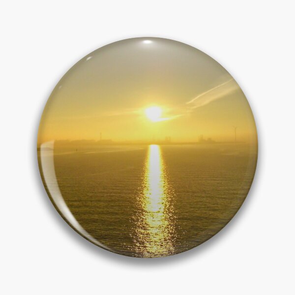 Artikelvorschau, Sonnenaufgang im Hafen von Zeebrugge entworfen und verkauft von ArtworkNorth.