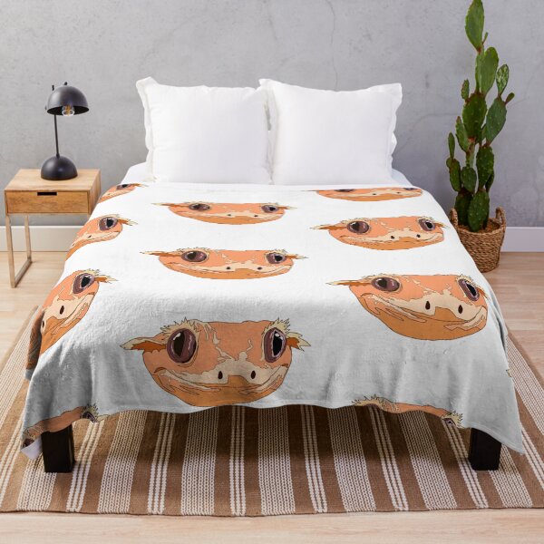 Item preview, Peach crested gecko face designed and sold by LeahcarsArt.