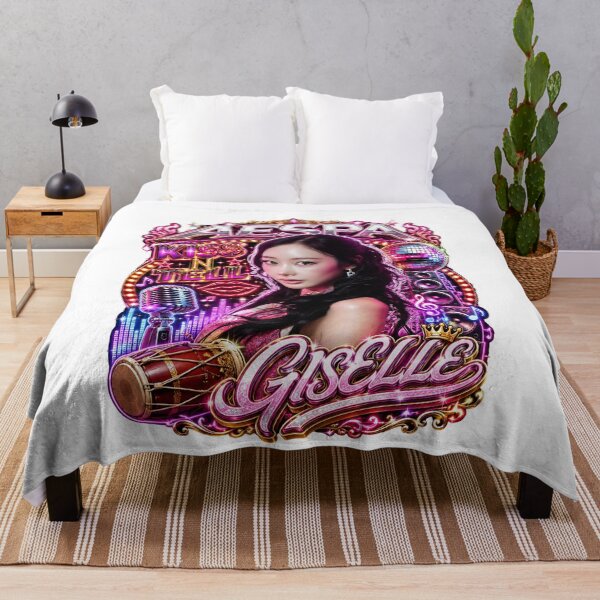 Item preview, aespa Giselle Y2K diseño visual de fuegos artificiales de carnaval retro designed and sold by Valereekmerch.