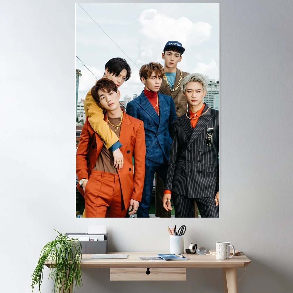 SHINee 1 OF 1