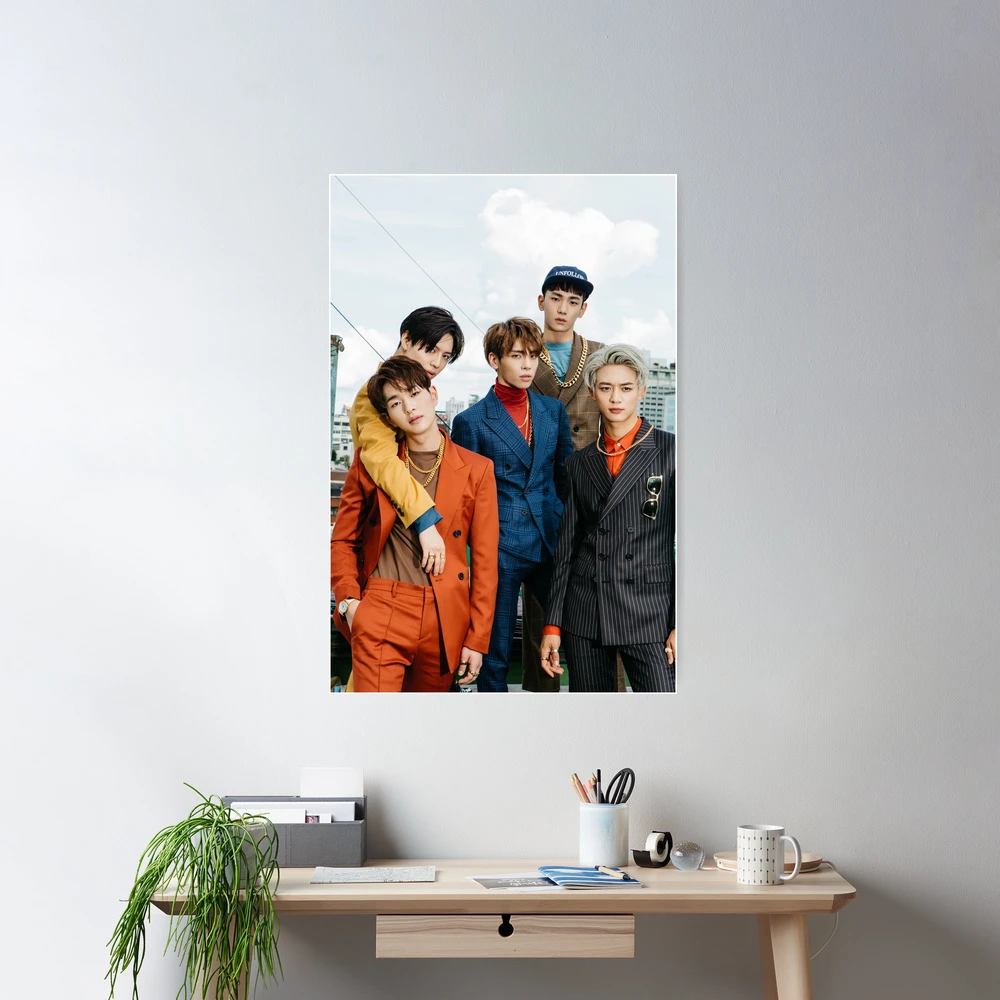 SHINee 1 OF 1