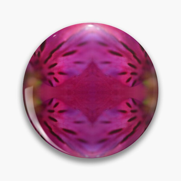 Aperçu de l'œuvre Pink Blossom Reflection créée et vendue par SilentBloomLab.