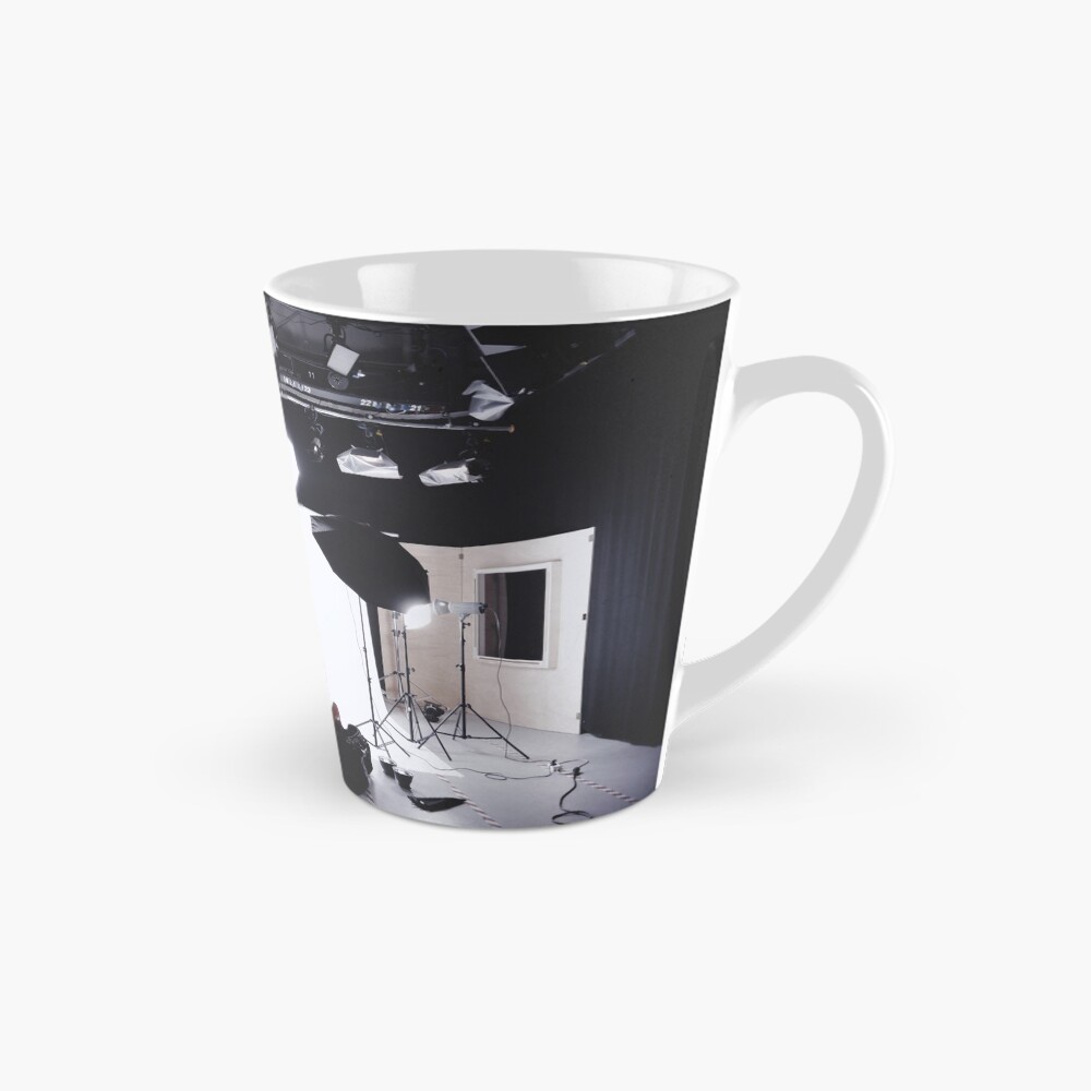 Artikel-Vorschau von Tasse (konisch), designt und verkauft von memedream.
