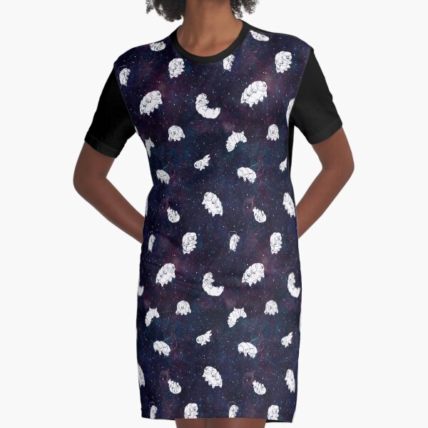tardigrades dans le motif de l'espace Robe t-shirt