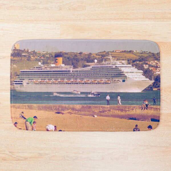 Item preview, spring cruise in Lisbon designed and sold by Tereza Pilar  Art.