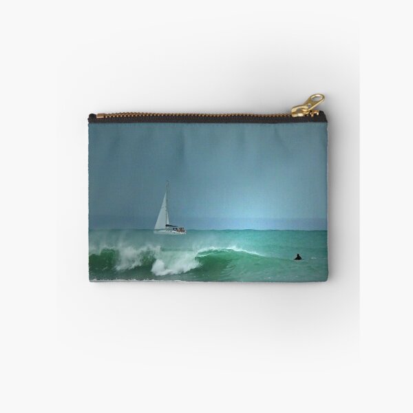 Item preview, waves in carcavelos designed and sold by Tereza Pilar  Art.