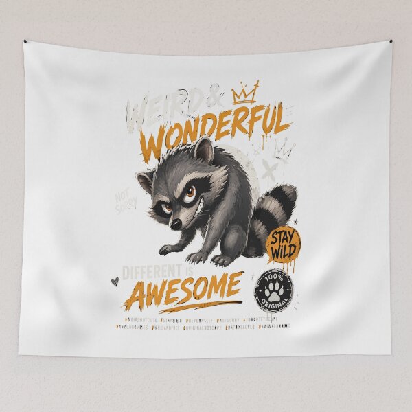 Artikelvorschau, Seltsamer und wundervoller Waschbär | Niedliches Trash Panda Streetwear-T-Shirt entworfen und verkauft von DashBliss.