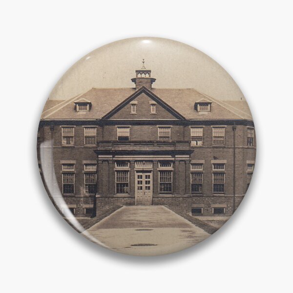 Artikelvorschau, Historische Postkarte des Harrisburg State Hospital (Harrisburg, Pennsylvania) – Vorderseite von Gebäude 4 entworfen und verkauft von GhostlyWorld.