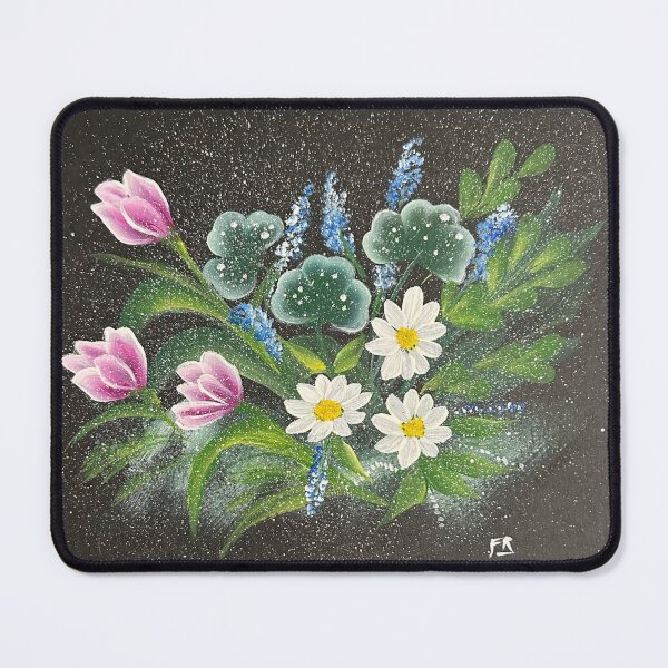 Artikelvorschau, Ich träume vom Frühling und grünen Kleeblättern entworfen und verkauft von Flower Art by FR.