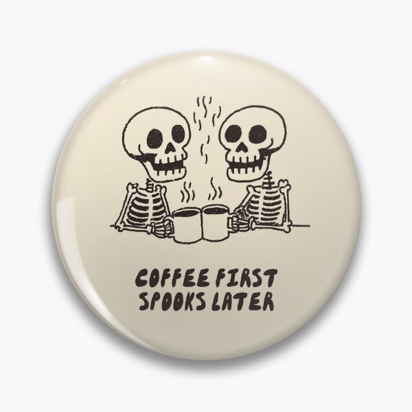 Artikelvorschau, Erst Kaffee, dann Grusel: Niedliche und lustige Skelett-Halloween-Kunst entworfen und verkauft von oneofthesedayys.