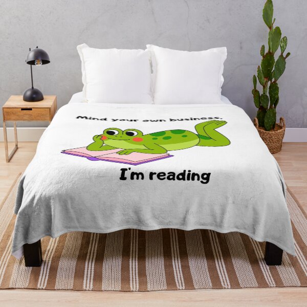 Artikelvorschau, Mind Your Own Business Im Reading Frog Variant sau Cute Rosy Cheeks Reading Frog entworfen und verkauft von Alexacarmen.
