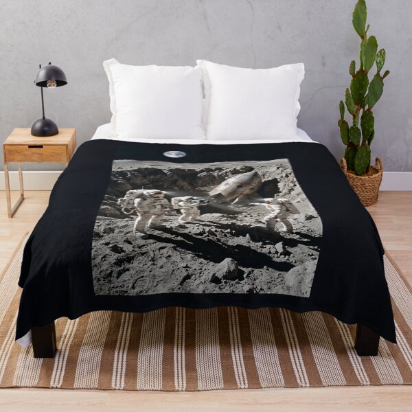 Item preview, NASA astronauts discovering George Melies’s ship designed and sold by WiseBow.