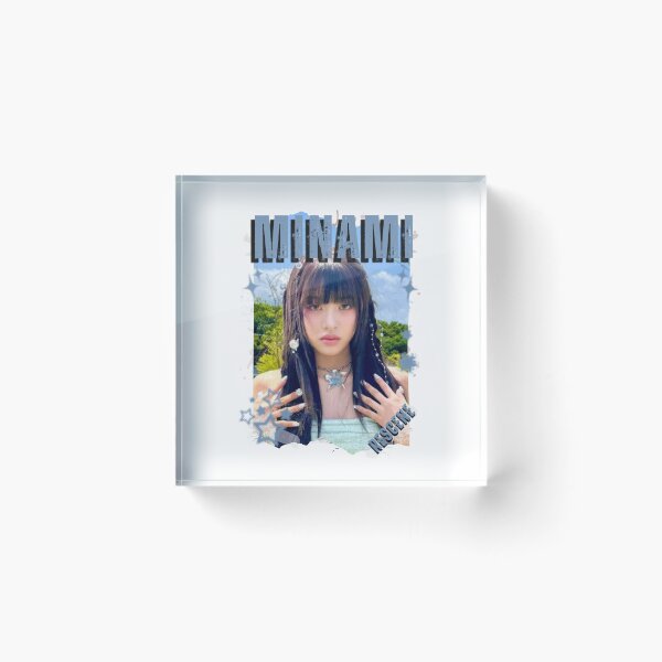 Artikelvorschau, Rescenee Minami, globale K-Pop-Girlgroup, Schwarz-Weiß-Collage, digitales Kunstporträt entworfen und verkauft von AJUNICE STUDIO.