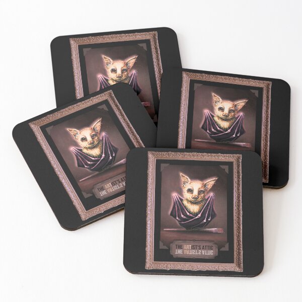 Artikelvorschau, Vintage-gerahmtes cremefarbenes Fledermaus-Maskottchen im Cottagecore-Gothic-Stil entworfen und verkauft von ArtistsAtticWI.