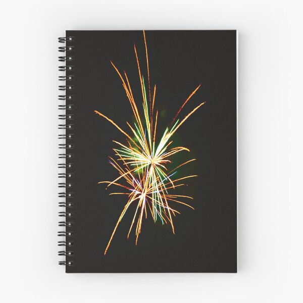 Aperçu de l'œuvre Des feux d'artifice dorés éclatent dans le ciel de minuit créée et vendue par BlueRidgeBazaar.