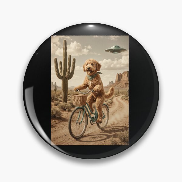Artikelvorschau, Goldendoodle fährt Fahrrad Wilder Westen Western UFO Hundeliebhaber entworfen und verkauft von dian-rody-crest.