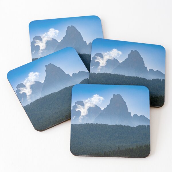 Artikelvorschau, Wolken in den Dolomiten entworfen und verkauft von Viv Thompson Photography .