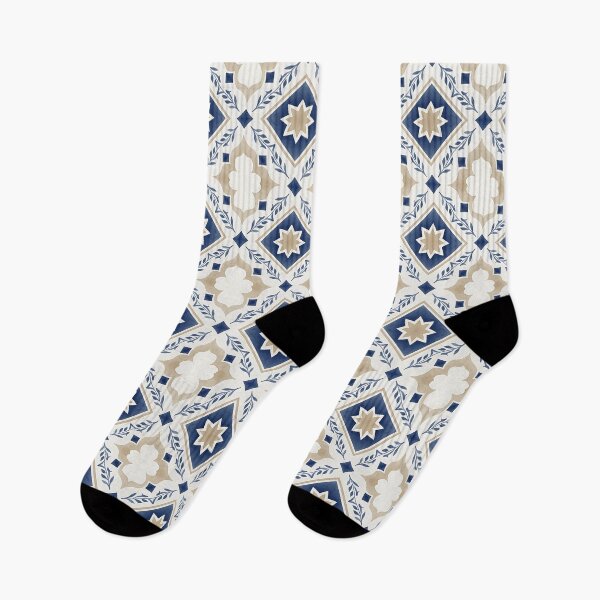 Artikelvorschau, Marokkanisches Fliesenmuster in Blau und Beige – Elegantes geometrisches Aquarell-Design entworfen und verkauft von HappyOops.