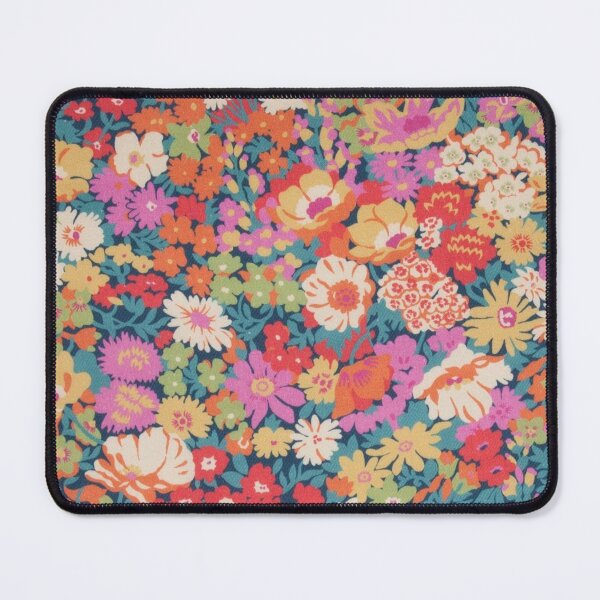 Item preview, Leon Vuelve al Colegio designed and sold by JonysCreativeDesigns.