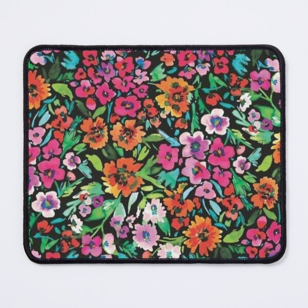Item preview, Mapache Vuelve al Colegio designed and sold by JonysCreativeDesigns.