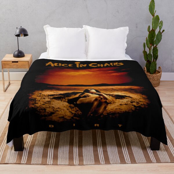 Artikelvorschau, Vintage - Alice In Chains T-Shirt entworfen und verkauft von FloraInk.