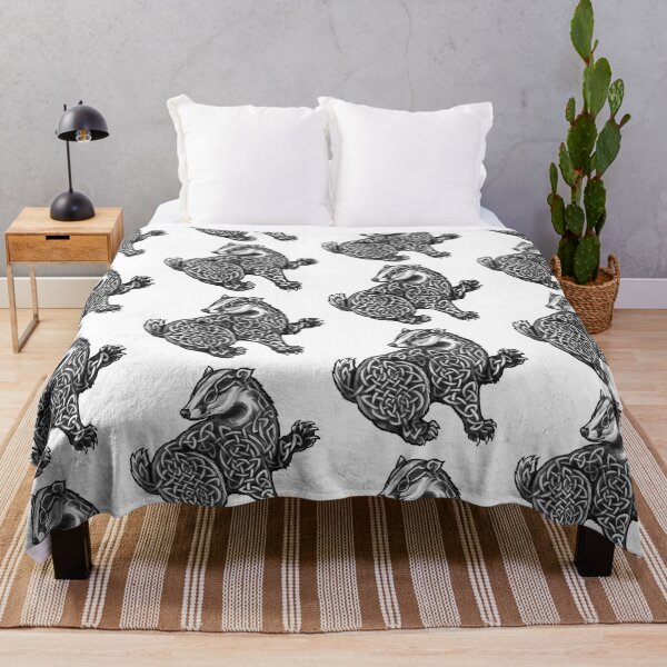 Item preview, Knotwork badger designed and sold by Paula Stirland.