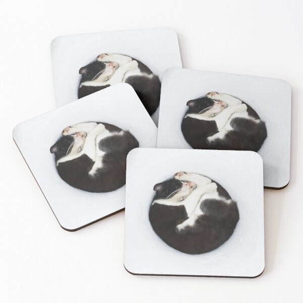 Artikelvorschau, Yin-Yang-Schlafende Katze entworfen und verkauft von studio-ladybug.