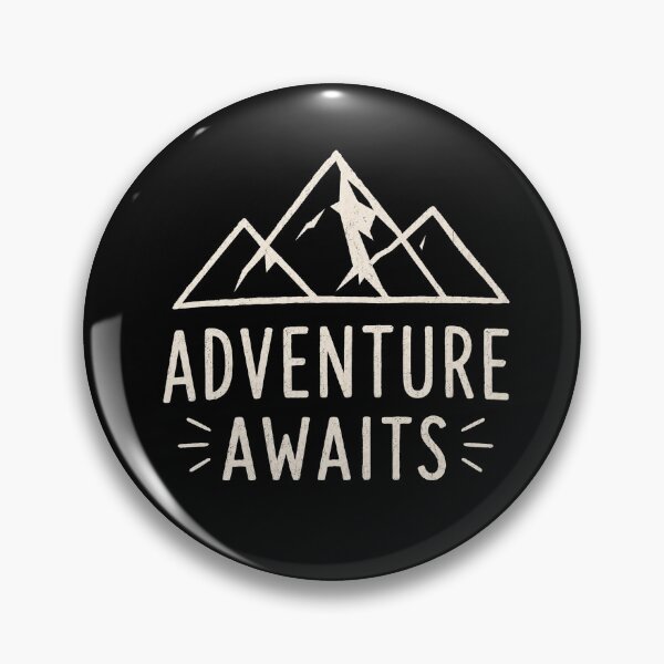 Artikelvorschau, Abenteuer erwartet dich – Bergdesign | Minimalistische Grafik für Wildnisreisen | Outdoor-Abenteuer-Shirt entworfen und verkauft von TheAllInStore.