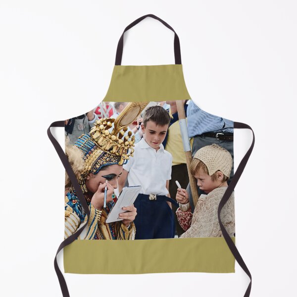 Item preview, Elizabeth Taylor with Her Kids on Cleopatra Set designed and sold by CMooreWorx.