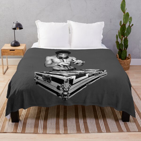 Item preview, Lee turn table designed and sold by Azariahzeilva.