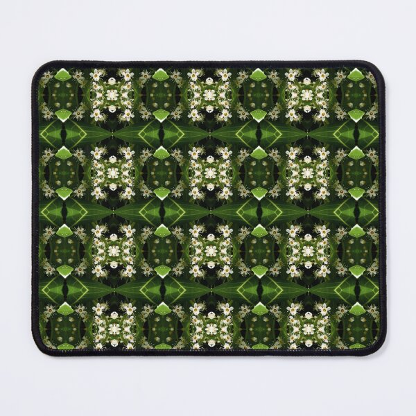 Item preview, White flowers in green foliage, photo pattern designed and sold by lyloubeaupere.