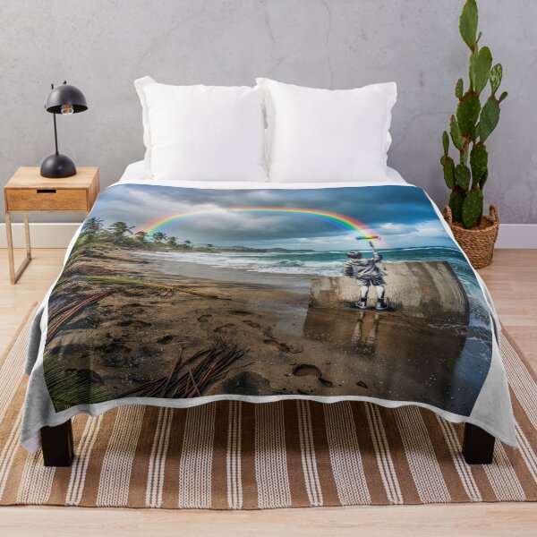 Artikelvorschau, Rainbow On A Tropical Beach entworfen und verkauft von Home Decor Art.