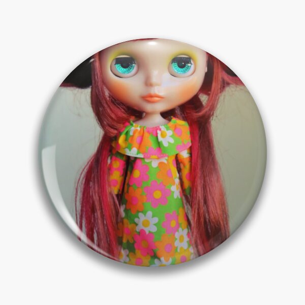 Item preview, Zukin hears voices designed and sold by duchesstara.
