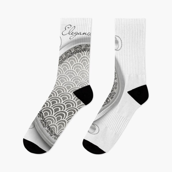Artikelvorschau, Eleganz im Detail: Silbernes geometrisches Muster mit verziertem Kreisrahmen entworfen und verkauft von MinimalAurashop.