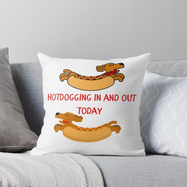 Artikelvorschau, Hotdogging In And Out Heute entworfen und verkauft von HillC1985.
