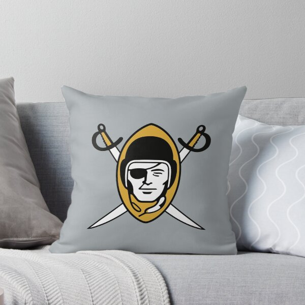 Artikelvorschau, Raider-Retro-Emblem entworfen und verkauft von sabinako.