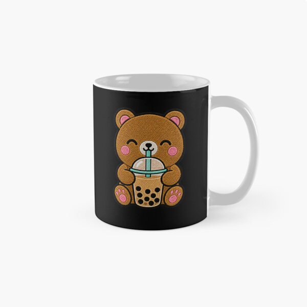 Aperçu de l'œuvre Écusson brodé kawaii Ours mignon buvant du boba créée et vendue par ColorSplash123.